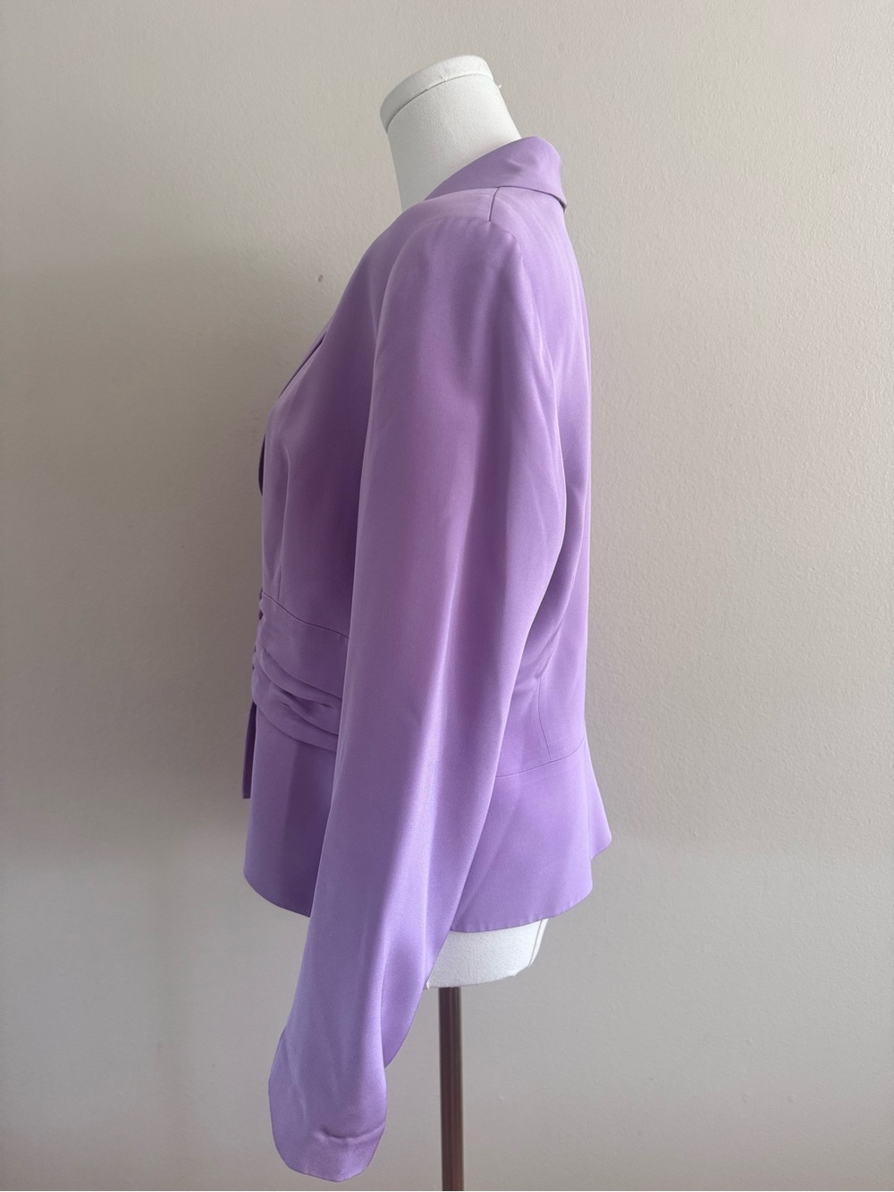 Vintage 00s Bloomingdale's Lavender Shawl-Collar Blazer w/Ruched Front 100% Silk - Picture 5 of 9